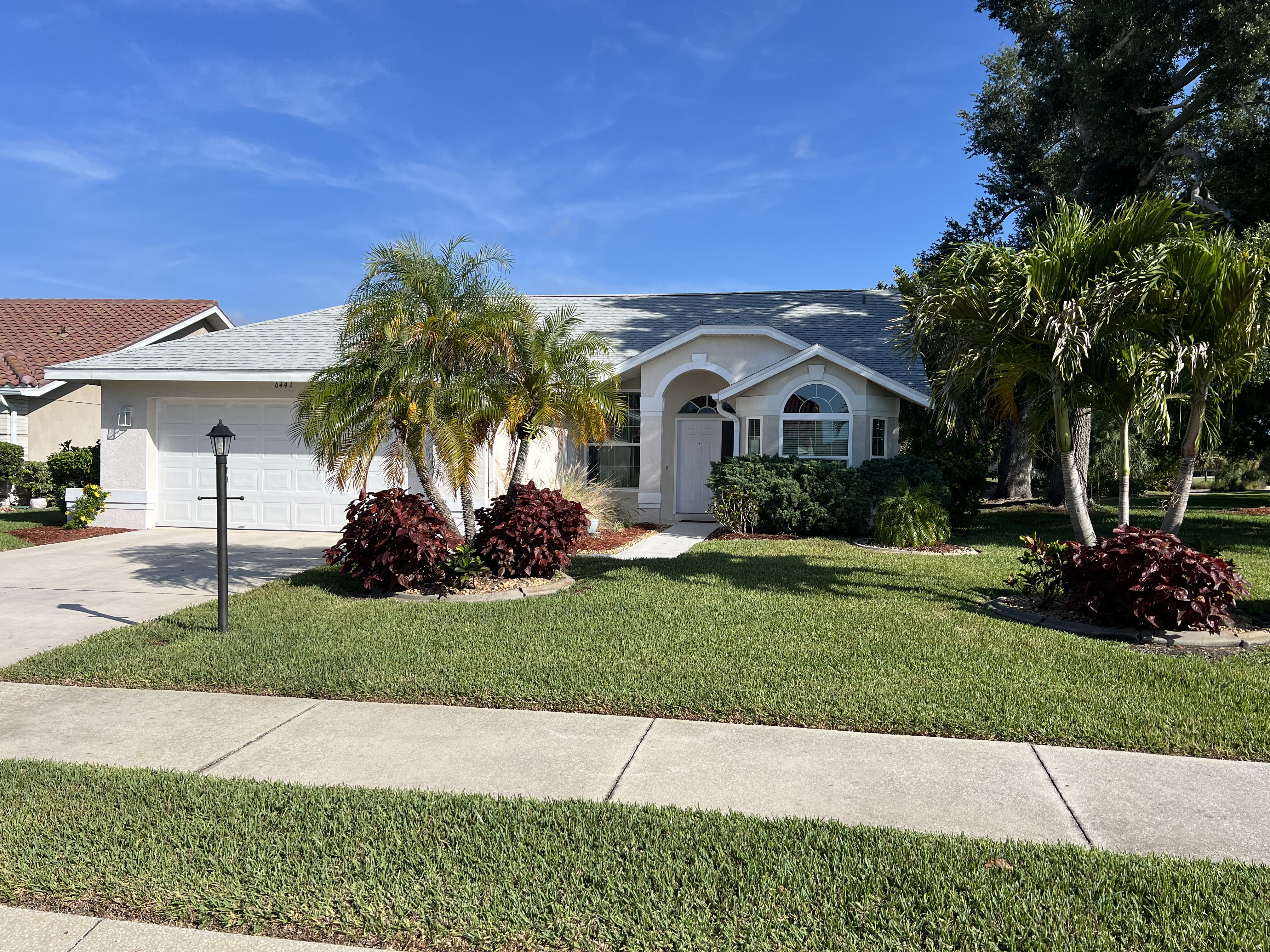 Listing# 14 Property Photo